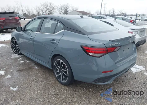 2024 Nissan Sentra Sr Xtronic Cvt z USA, uszkodzony, nr VIN 3N1AB8DV2RY303886